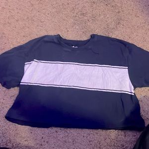 Hollister cropped surfer shirt